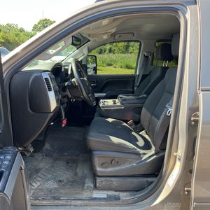 2017 Chevrolet SILVERADO 2500HD LT 缩略图 30