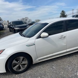 KIA OPTIMA HYBRID LX - 2