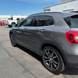 Mercedes-Benz GLA 250 - 5