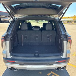 2025 Chevrolet TRAVERSE Z71 照片 39
