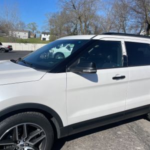 FORD EXPLORER SPORT - 2