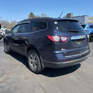 CHEVROLET TRAVERSE LT - 5