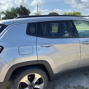 2018 JEEP COMPASS LATITUDE — фото 9