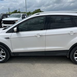 FORD ESCAPE TITANIUM - 4