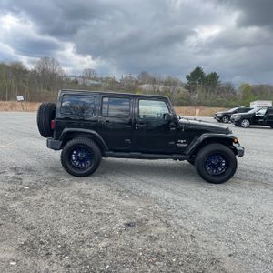 JEEP WRANGLER UNLIMITED SAHARA - 10
