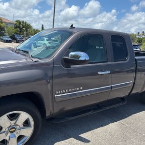 2010 Chevrolet SILVERADO 1500 LT 照片 2