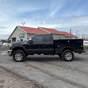 FORD F-250 SUPER DUTY LARIAT - 3