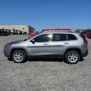 JEEP CHEROKEE LATITUDE PLUS - 3