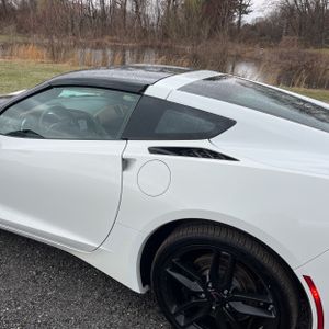 Chevrolet Corvette Stingray Z51 - 6