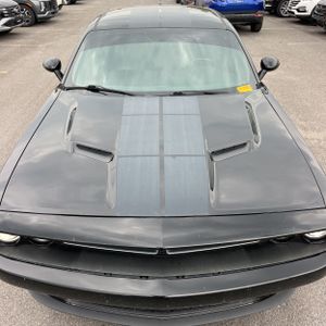 صورة مصغرة 15 لـ 2017 Dodge CHALLENGER SXT PLUS