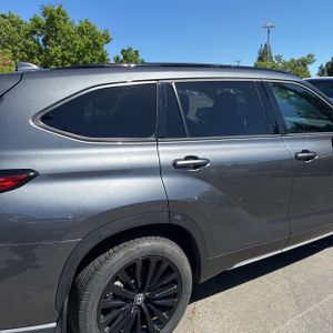 TOYOTA HIGHLANDER XSE - 9