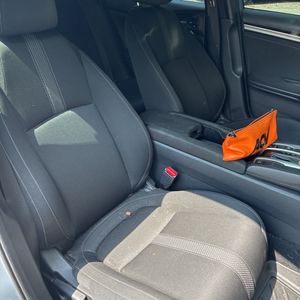 صورة مصغرة 33 لـ 2021 Honda CIVIC EX