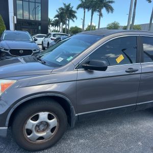 2010 Honda CR-V LX 照片 2