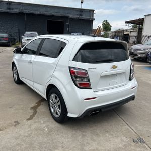 CHEVROLET SONIC LT - 5