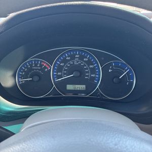 2011 Subaru FORESTER 2.5X — миниатюра 37