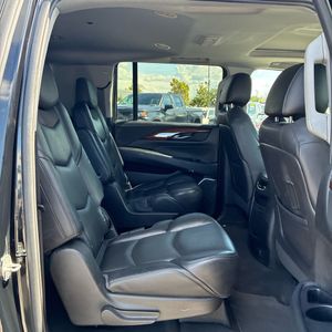 2019 Cadillac ESCALADE ESV LUXURY — фото 34
