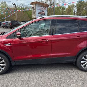 FORD ESCAPE TITANIUM - 4
