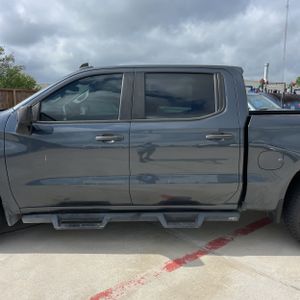 CHEVROLET SILVERADO 1500 CUSTOM - 4