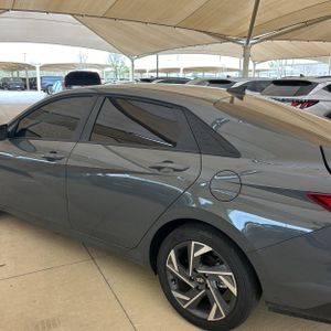 HYUNDAI ELANTRA SEL SPORT - 6