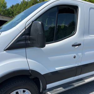 FORD TRANSIT 250 - 2