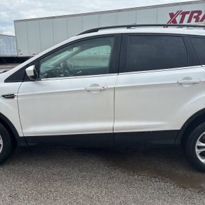 FORD ESCAPE SEL - 4