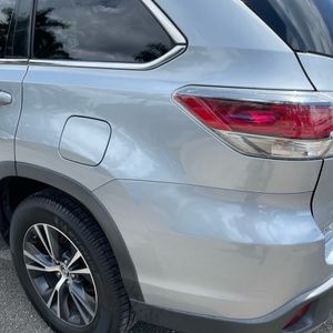 صورة 62 لـ 2016 Toyota HIGHLANDER XLE