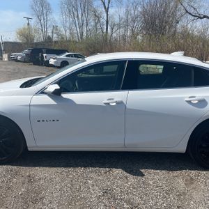 CHEVROLET MALIBU 1LT - 4