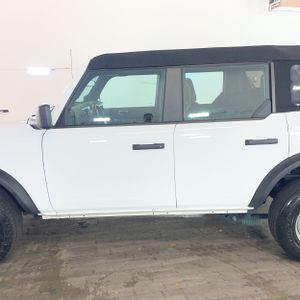 2023 FORD BRONCO BASE 照片 4