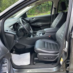 2017 FORD ESCAPE TITANIUM — миниатюра 31