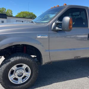 FORD F350SD XLT - 2