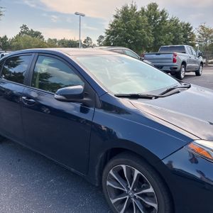 2018 Toyota COROLLA SE — миниатюра 13