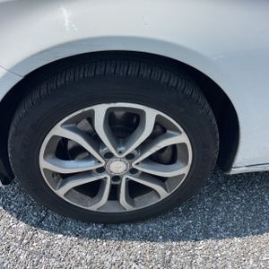 2015 Mercedes-BENZ C-CLASS thumbnail 17