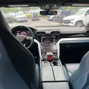 2020 Lamborghini URUS BASE 缩略图 36