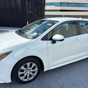 2022 Toyota COROLLA LE 照片 2