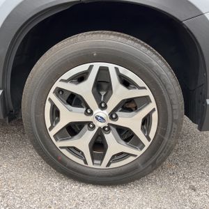 صورة مصغرة 18 لـ 2022 Subaru FORESTER PREMIUM