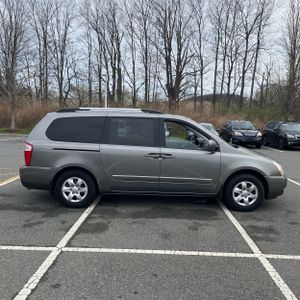 KIA SEDONA BASE - 10