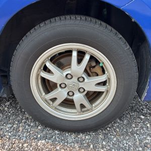 2011 Toyota PRIUS TWO — миниатюра 18