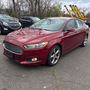 FORD FUSION SE - 1