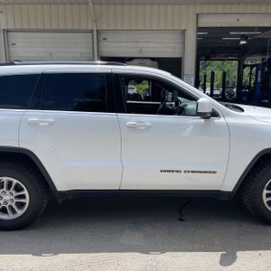 صورة مصغرة 11 لـ 2018 JEEP GRAND CHEROKEE LAREDO E