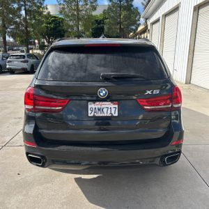 BMW X5 SDRIVE35I - 7