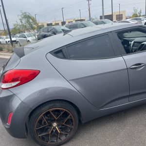 HYUNDAI VELOSTER BASE - 9