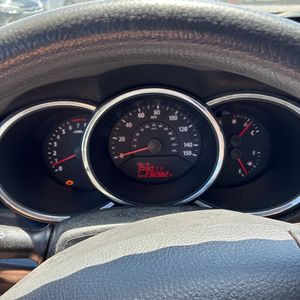 صورة مصغرة 37 لـ 2011 KIA SORENTO LX