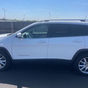 JEEP CHEROKEE LIMITED - 4