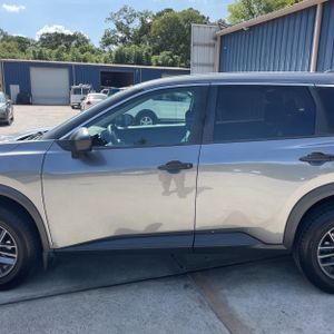 صورة 4 لـ 2021 Nissan ROGUE S