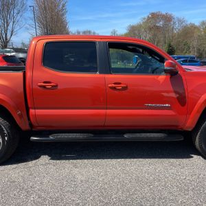 TOYOTA TACOMA TRD SPORT - 9