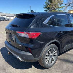 FORD ESCAPE TITANIUM - 9