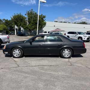 CADILLAC DEVILLE DTS - 3