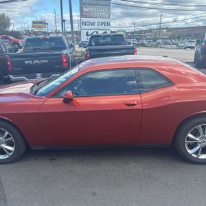 DODGE CHALLENGER - 4
