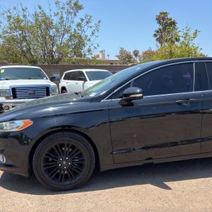 FORD FUSION SE - 2