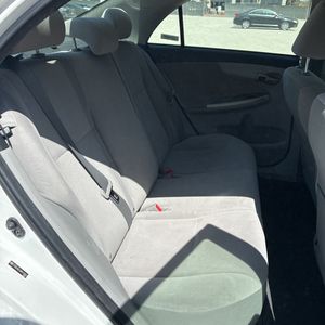2011 Toyota COROLLA LE — миниатюра 35